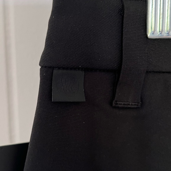 Lululemon Commission Short Classic 9” - Picture 4 of 6